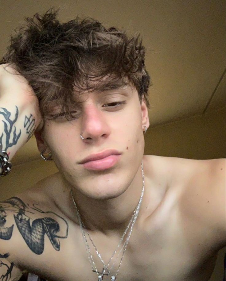 ssuwanpattana's tweet image. Face card                                Body card
#meneahlengends