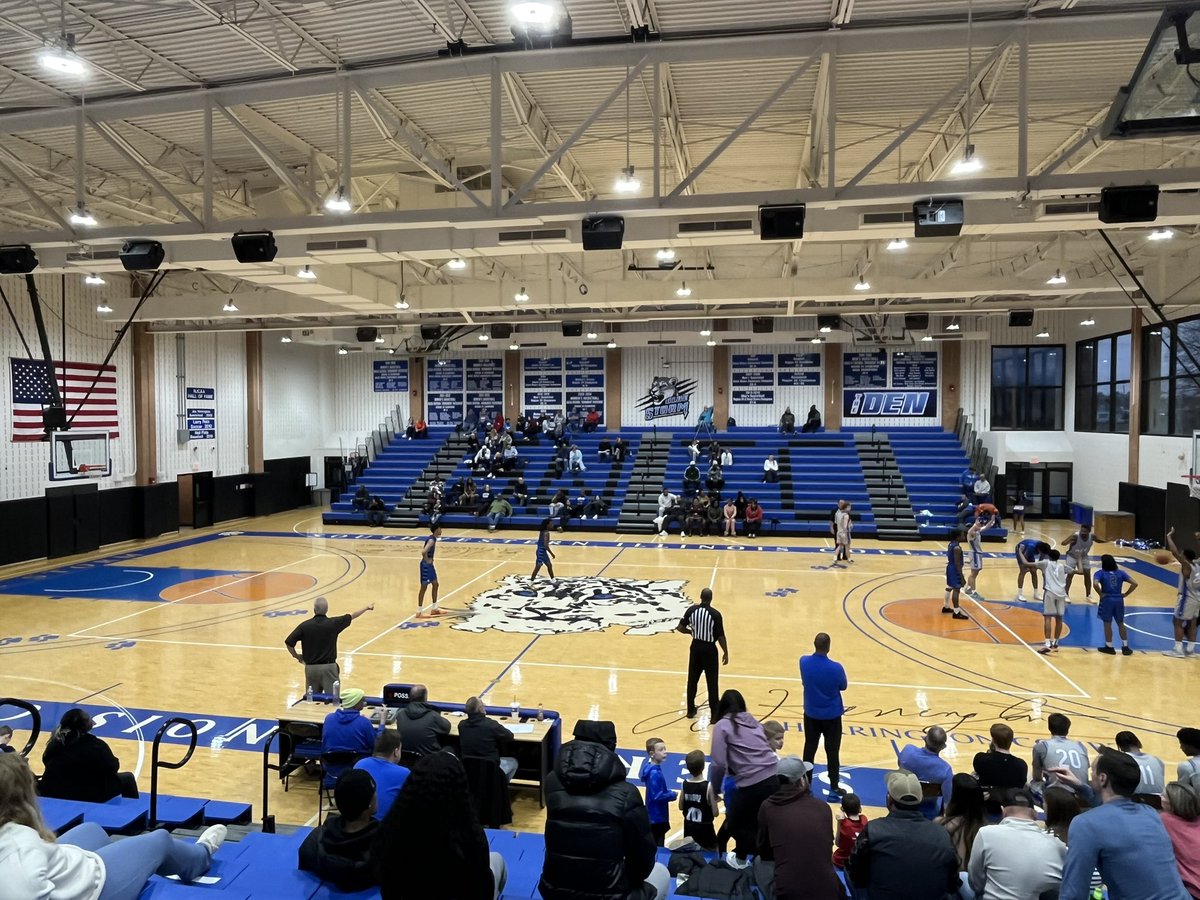 Some 618 Southwestern Conference HS talent in today’s <a href="/SWICMBB/">SWIC Blue Storm Men's Basketball</a> vs <a href="/KaskaskiaMBB/">Kaskaskia Men’s Basketball</a> game:
Kaskaskia:
Myles Liddell (<a href="/BWestAthletics/">BW Athletics</a>)- 13 pts
AJ Tillman (@ehstigershoop)-12 pts
SWIC:
Nick Horras (<a href="/KahokAthletics/">Kahok Athletics</a>)-20 pts
Jamorie Wysinger (Kahoks)-11 pts
Zack Chambers (Kahoks)- 4 pts