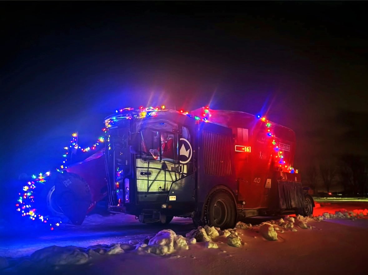 𝐁 𝐑 𝐎 𝐎 𝐊 𝐄 tweet media