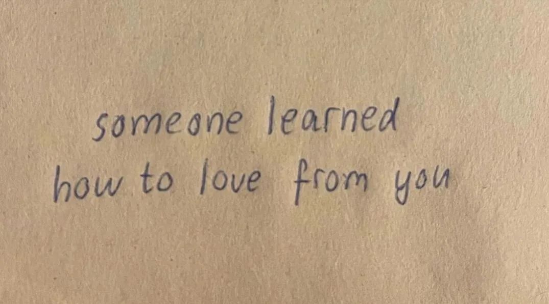 love drops tweet media