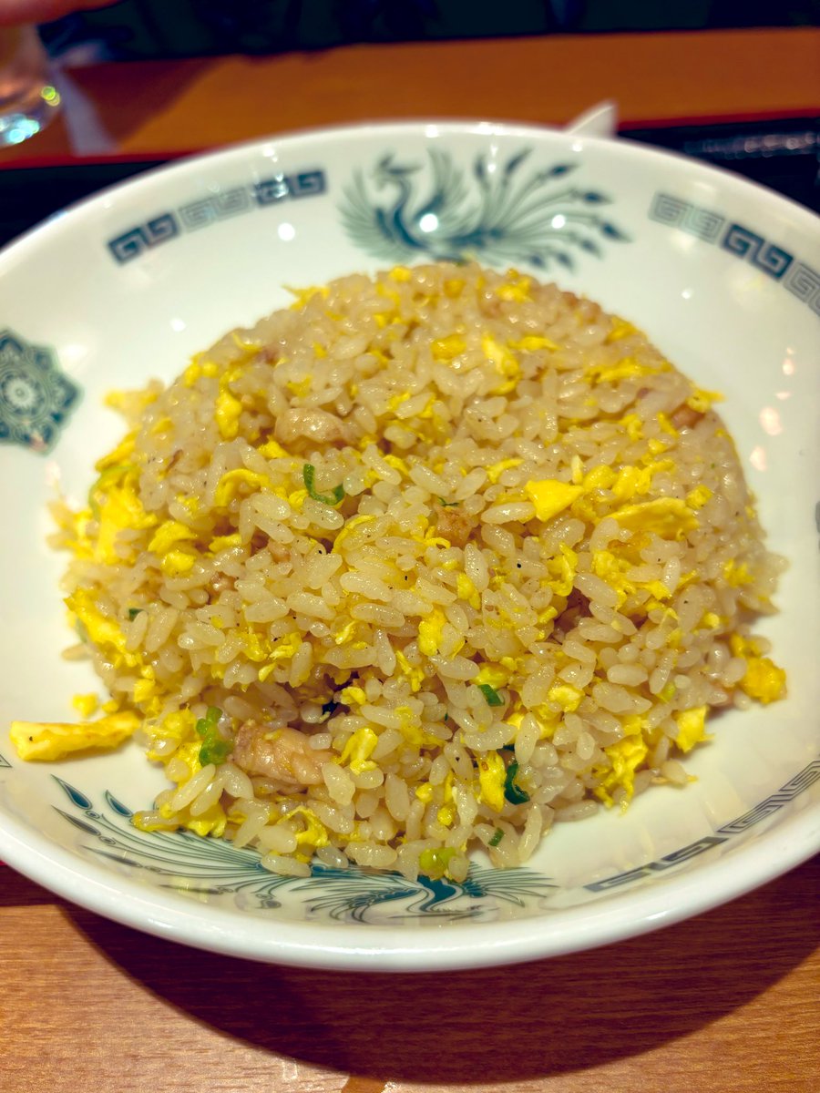 お疲れさまです♪熱烈中華食堂日高屋でチャーハンいただきます٩(๑❛ᴗ❛๑)۶