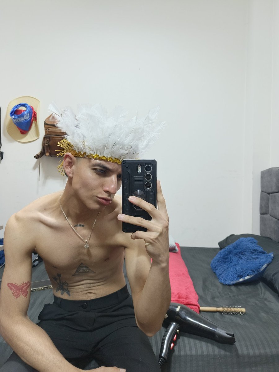 Tu Indio👁️👃🏽👁️
                      👄