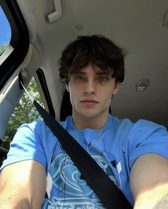 thhuntsman's tweet image. Face card                              Body card
#meneahlengends