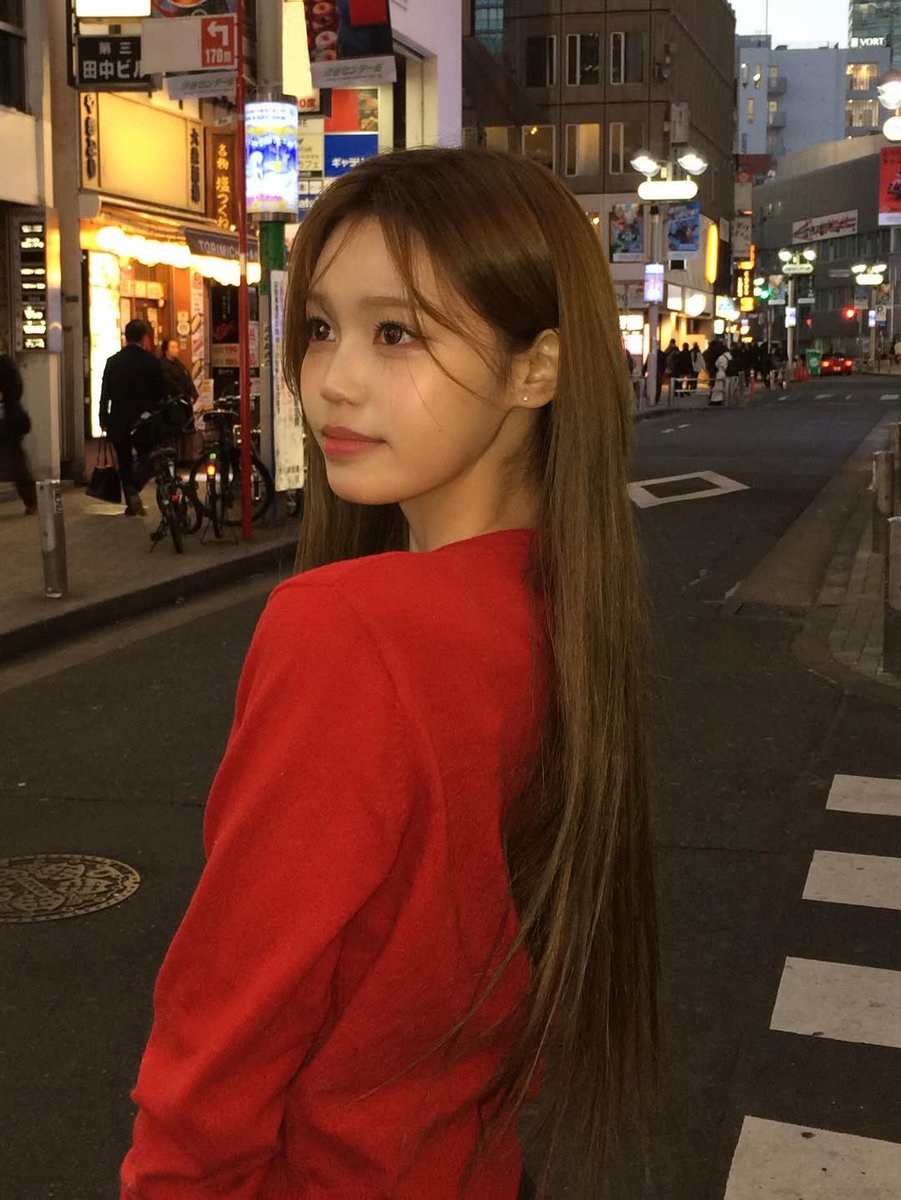 [PHOTO] 251214 INSTAGRAM 

‘｡･:*｡˚✩’ 

(1/3)

#JEONGSAEBI #정세비 #セビ #izna #이즈나 <a href="/izna_offcl/">izna</a>