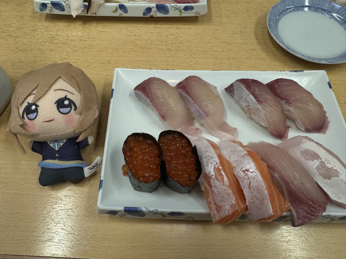 けん tweet media