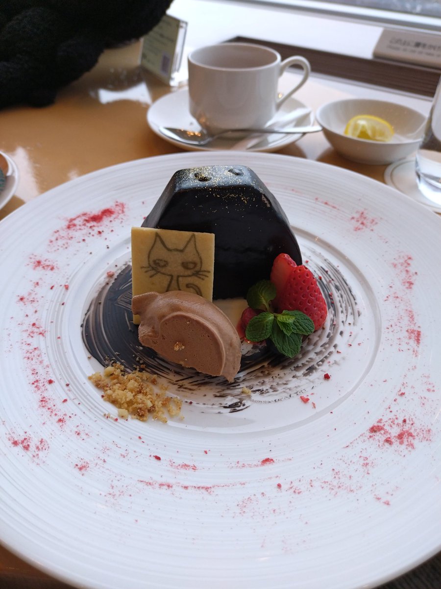 2025黒ミサに参加する事が出来て年内思い残す事はありません🥹HYDEさん