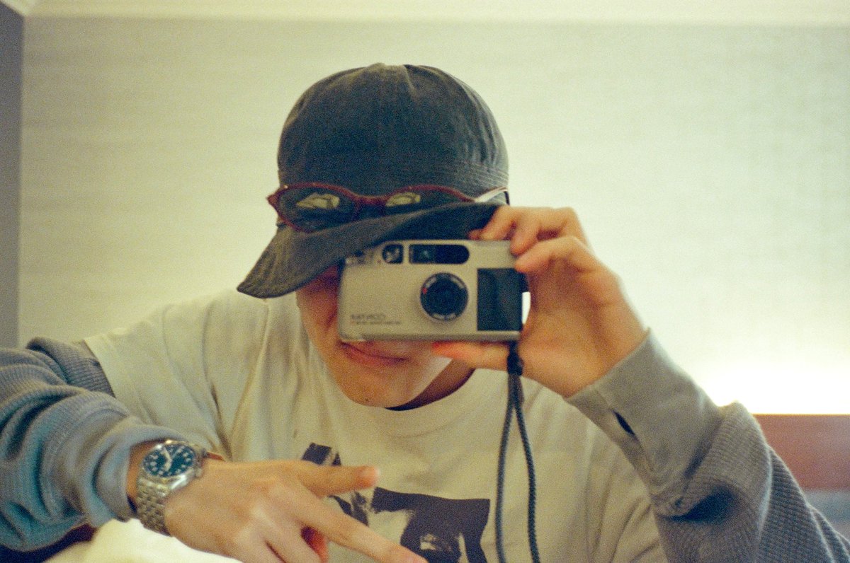 asahiprints's tweet image. #ASAHI weverse update

“film sharing”