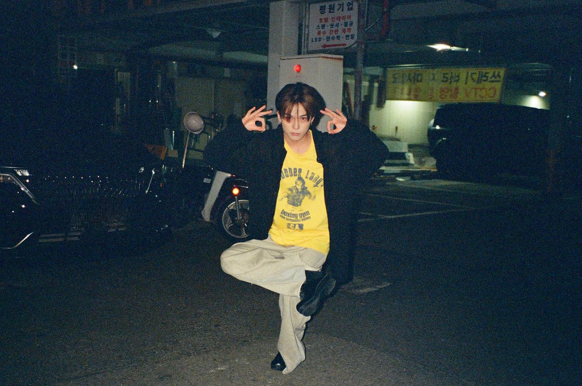 asahiprints's tweet image. #ASAHI weverse update

“film sharing”