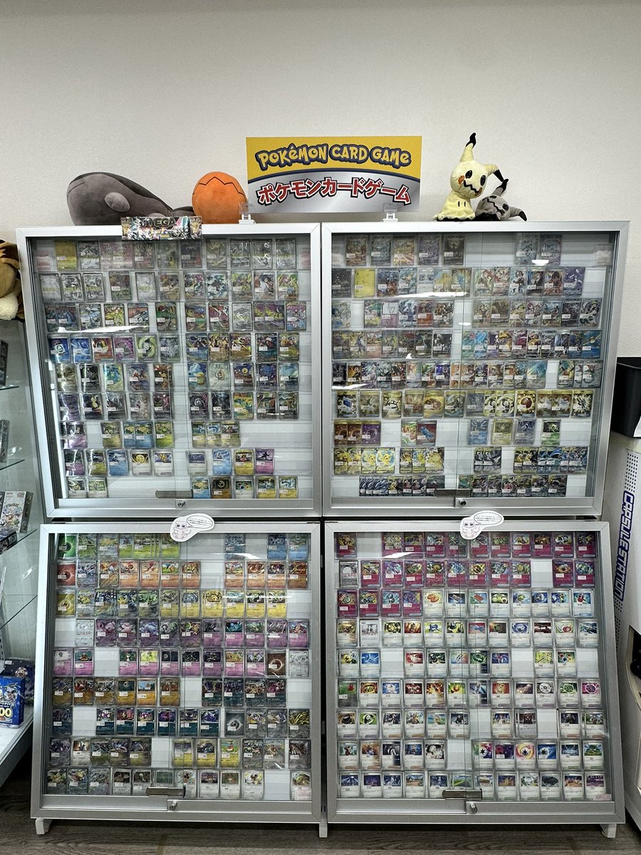 オープンしました‼️ 各ショーケース充実しております😉 各種オリパ