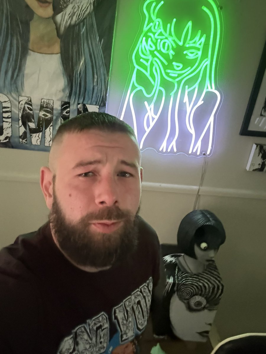 Trying all 3 apps tonight at once we will be playing tormentor on twitch .tv/shake198989 <a href="/TheArena/">The Arena ⚔️</a> arena.social/shake198989?re… and last but not least my newest platform tiktok.com/@shake198989?_…