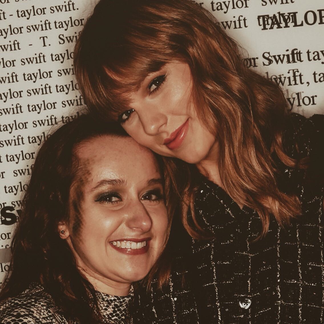 wiscoswift's tweet photo. happy birthday @taylorswift13 💞💞💞
i am no where near as active on here as i used to be but im still always rooting for you every day 🥹 https://t.co/JHP4YJKNm8