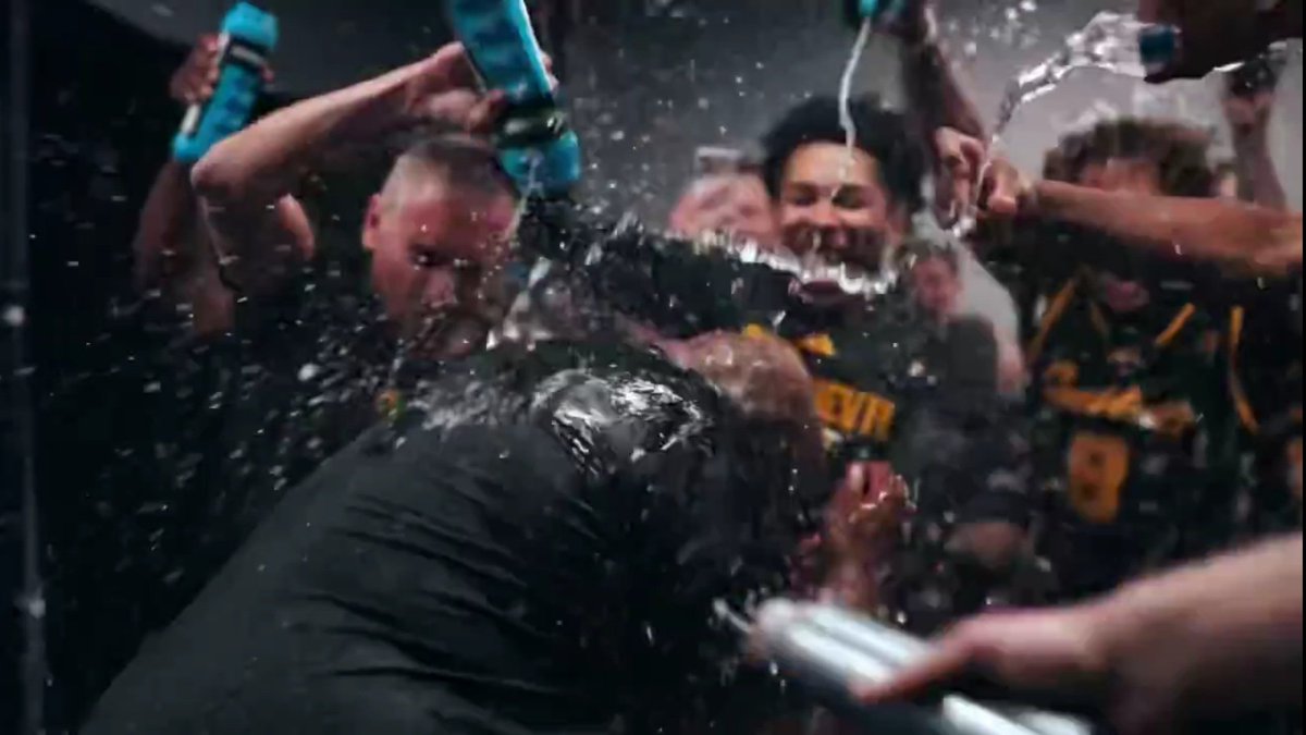 johnnykarstadt's tweet image. Congrats Coach Irvin!

Who was leading the celebration?
That's right...

BOBBY F*CKIN HURLEY! 
😈🔱