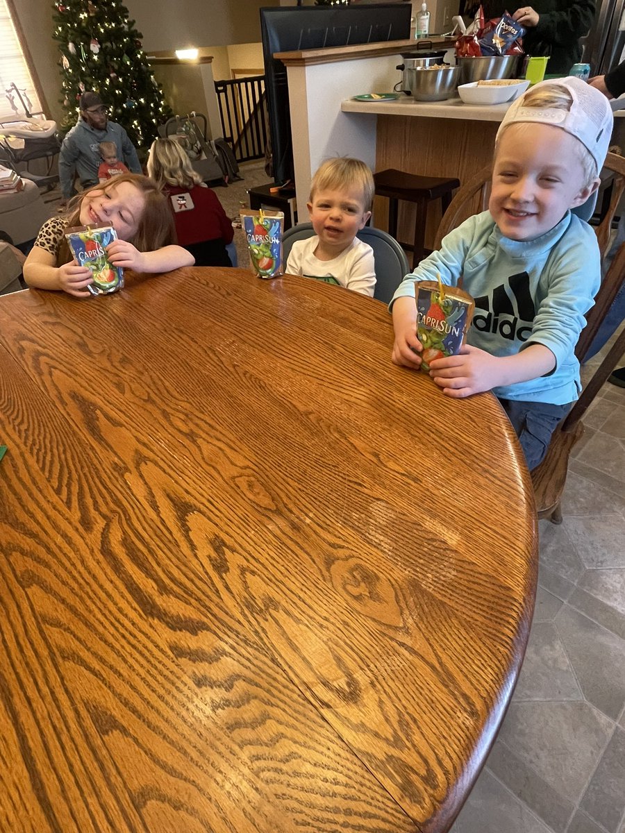 Tyler Schmitz tweet media