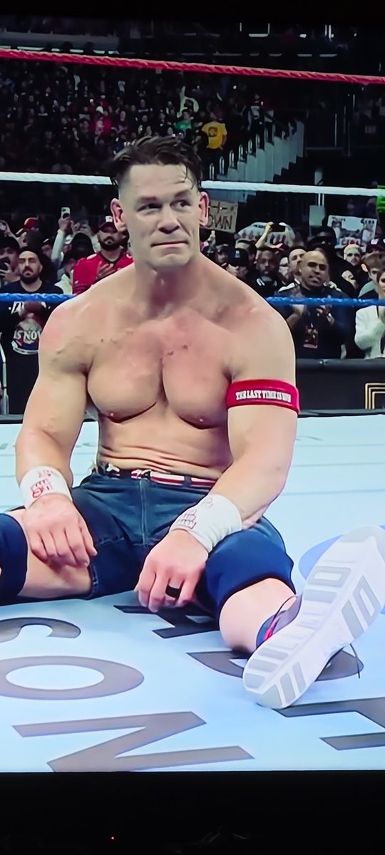 Phabrc8dPhocks's tweet photo. That's bullshit #wwe. Not like that. We love you #johncena but come on. https://t.co/aF9MUVi2KR