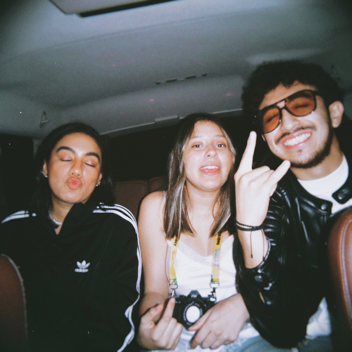marareyesd's tweet photo. badbunnybebe https://t.co/D3aU16m5lr