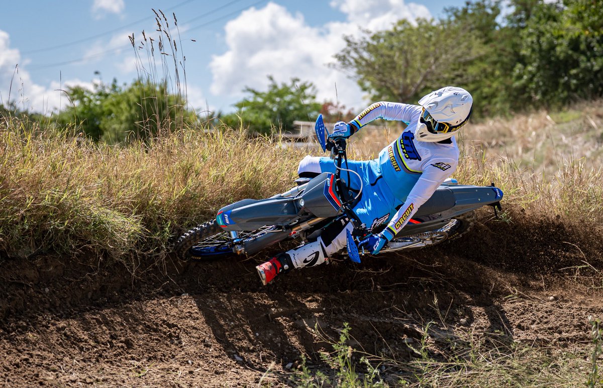 タイトなコーナーほど、TMが楽しい。
ライン取りの自由度が、走りを変える。

#TMMoto #TMMotoJapan #CraftedToRide #旋回性