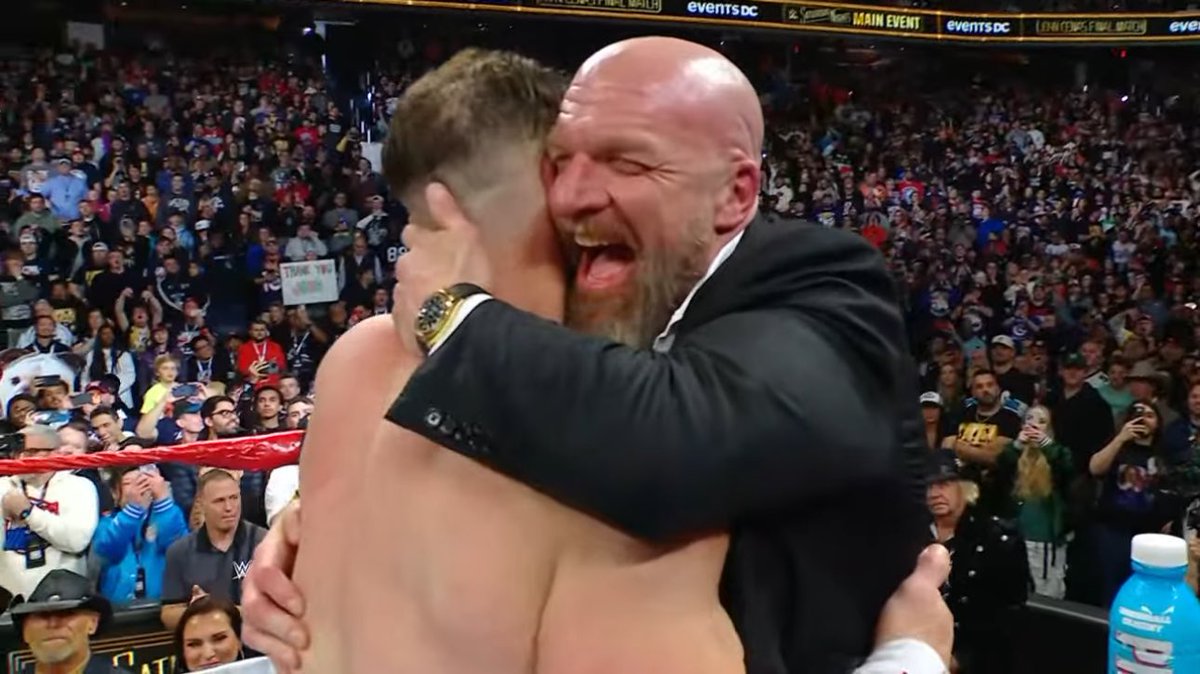 aldidot's tweet photo. @WrestleOps When you just ruined Cena’s entire retirement tour https://t.co/BK2GGfkKeR