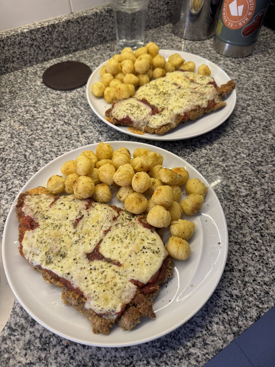 The Milanesa Day. (@themilanesaday) on Twitter photo 