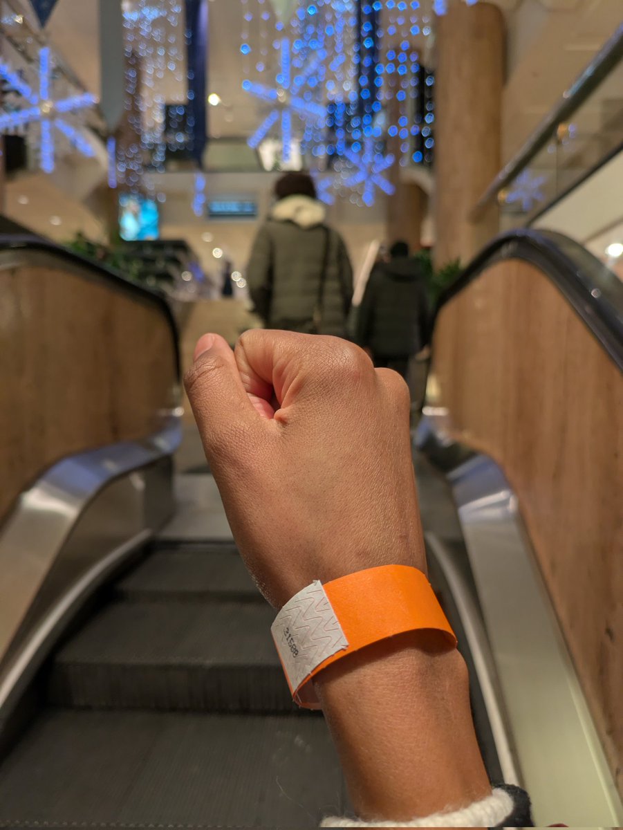 As long as I keep getting wristbanded at Water Tower Mall, I'm never unc 😩