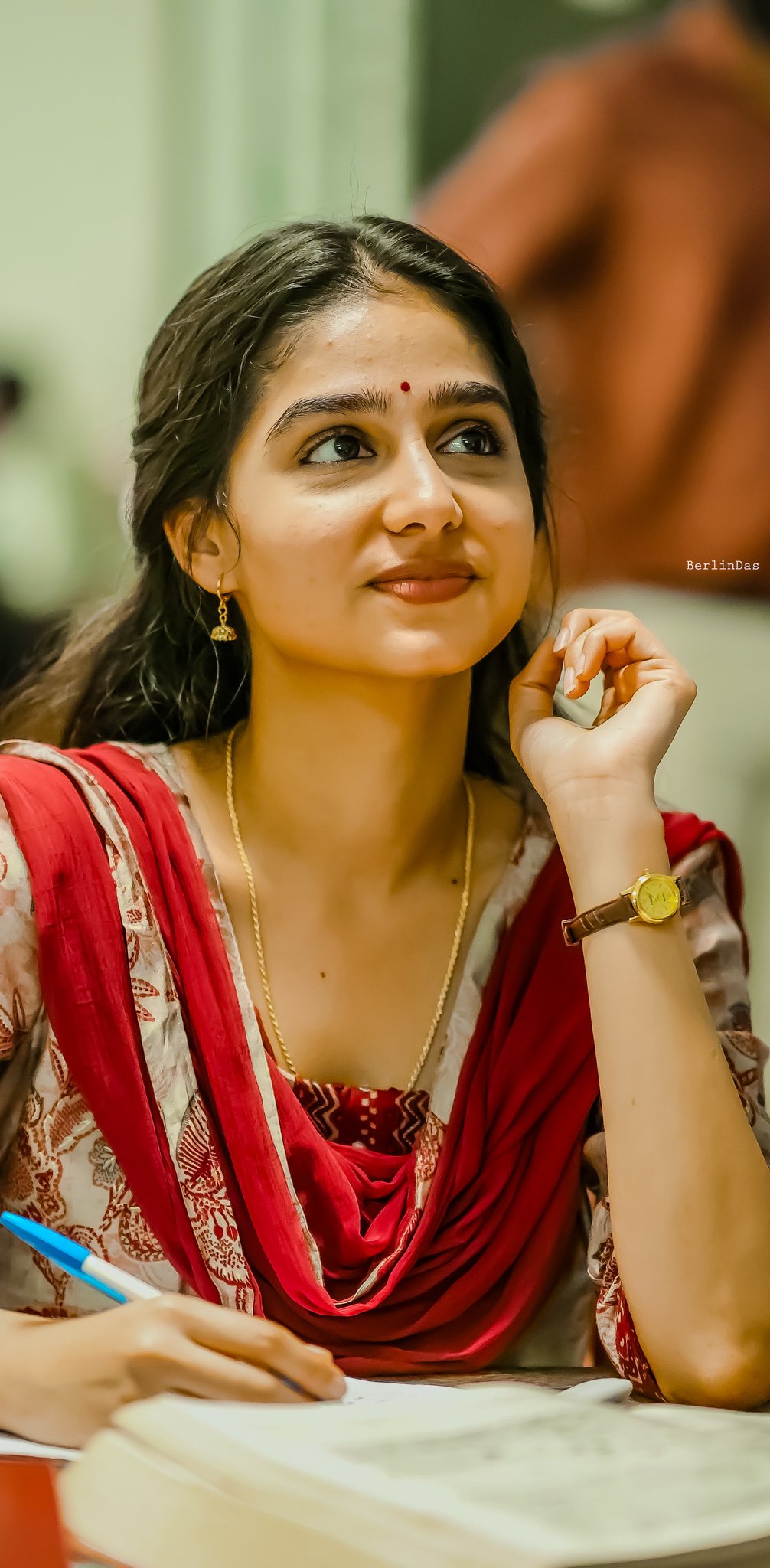 Anaswara Rajan – Biography, Age, Movies, Family, Net Worth & FAQs | iiQ8 Hot Mallu Heroine 