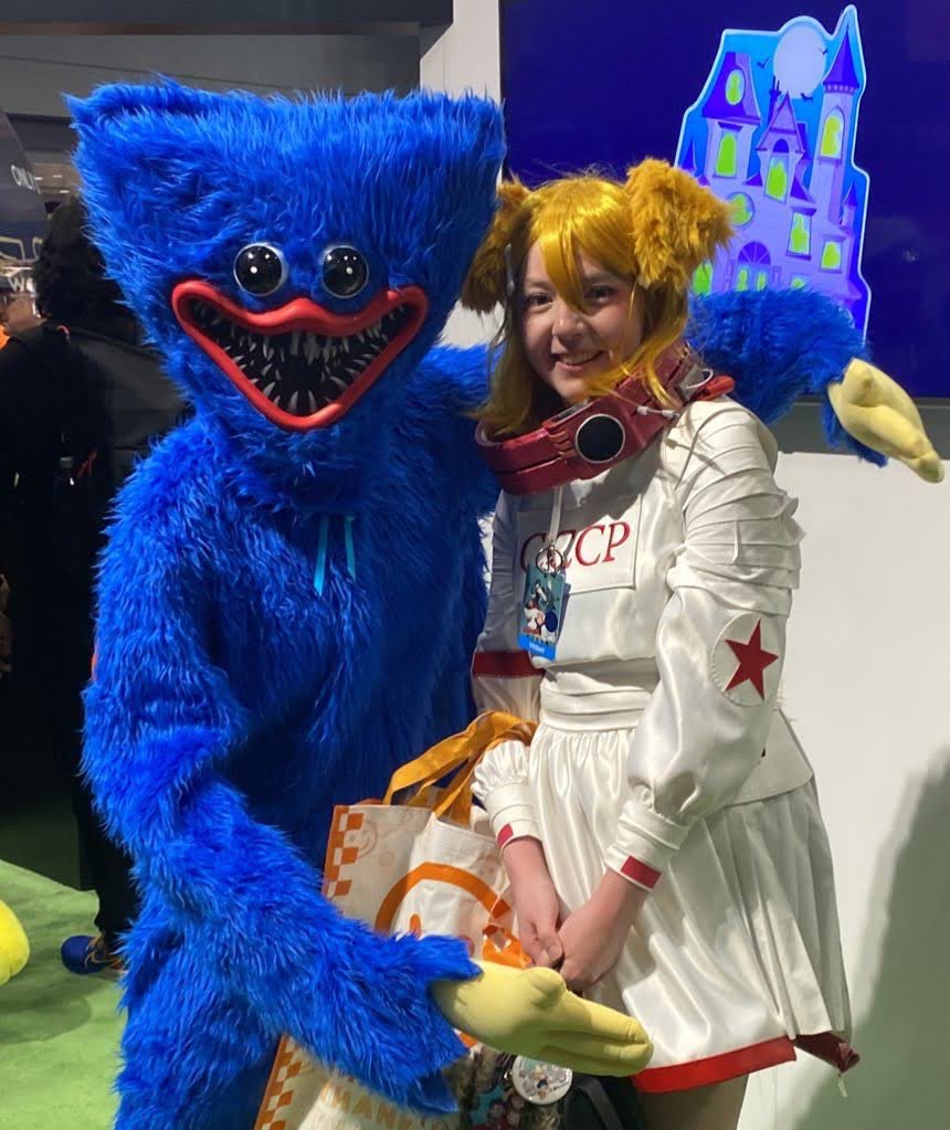 PLS ADD COSMO TO MARVEL RIVALS SO I COULD WEAR THIS COSPLAY AGAIN WITH A CHANCE THAT MORE THAN 3 PEOPLE WOULD RECOGNIZE IT………………………..