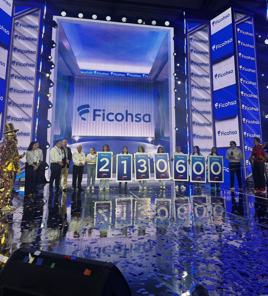 teletonhn_'s tweet image. Un año más, Banco Ficohsa se une con su gran  solidaridad. 
Agradecemos su generoso donativo de L 2,130,600, que impulsa la labor de la Fundación Teletón y da esperanza a muchas familias.
@GrupoFicohsa 

#teleton2025 #Honduras #calidez