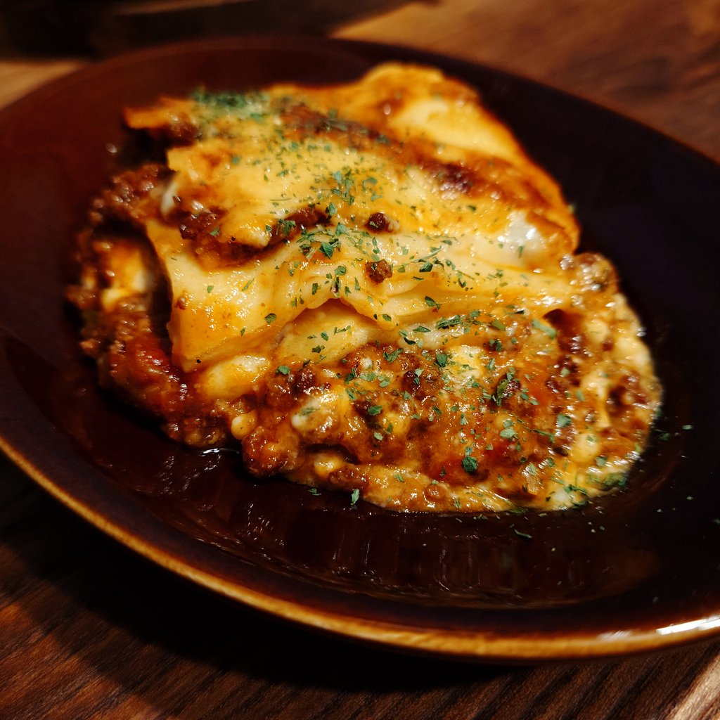 HAL673731076's tweet photo. 初めて作ったけど得意料理はラザニアって事にしよ https://t.co/QOEWOkZu49