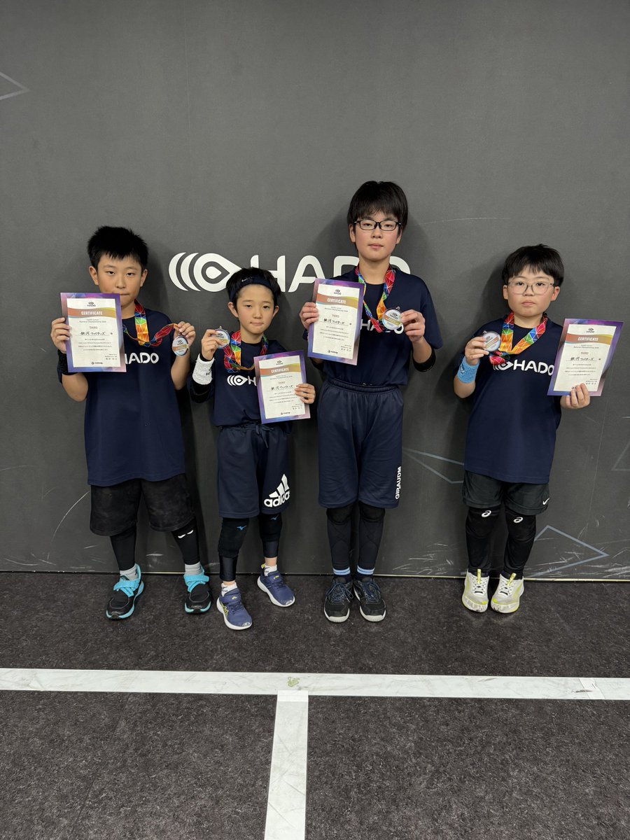 Junior National Championship 2025🔥

16チームが集結し開催された今大会
予選から決勝まで、
白熱したバトルが繰り広げられました‼️
 🏆 結果発表
 🥇 クローバー
 🥈 SERENA
 🥉 銀河ファイターズ
出場したすべてのチームの皆さん、
本当にお疲れさまでした👏✨

#HADO #VITAS