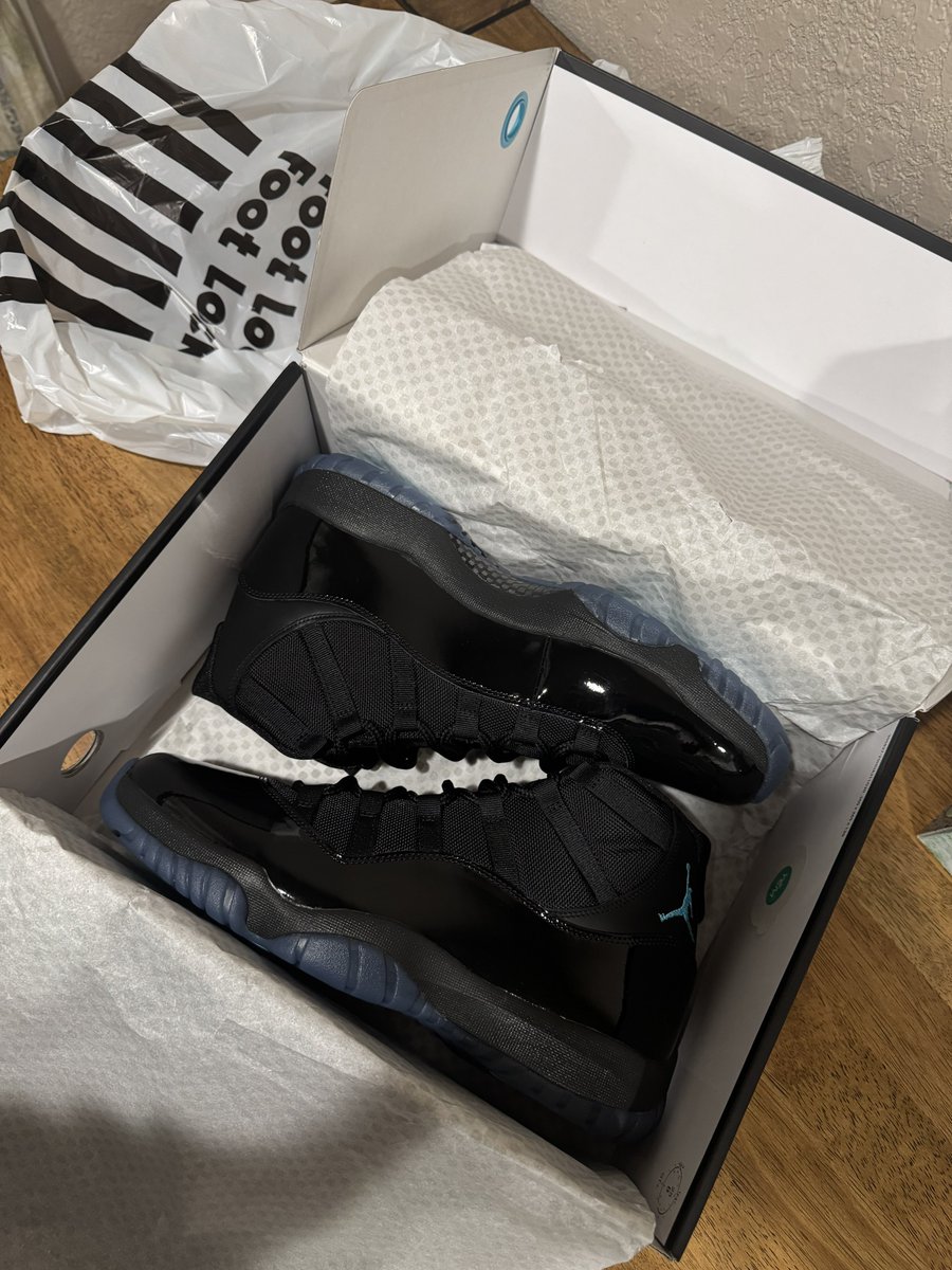 moneywayleo's tweet image. All hits no misses🎯.. these black cements from 2018 not 2024 btw.. true to this ain’t 🆕 #Gamma11 #KOTN #GotEm