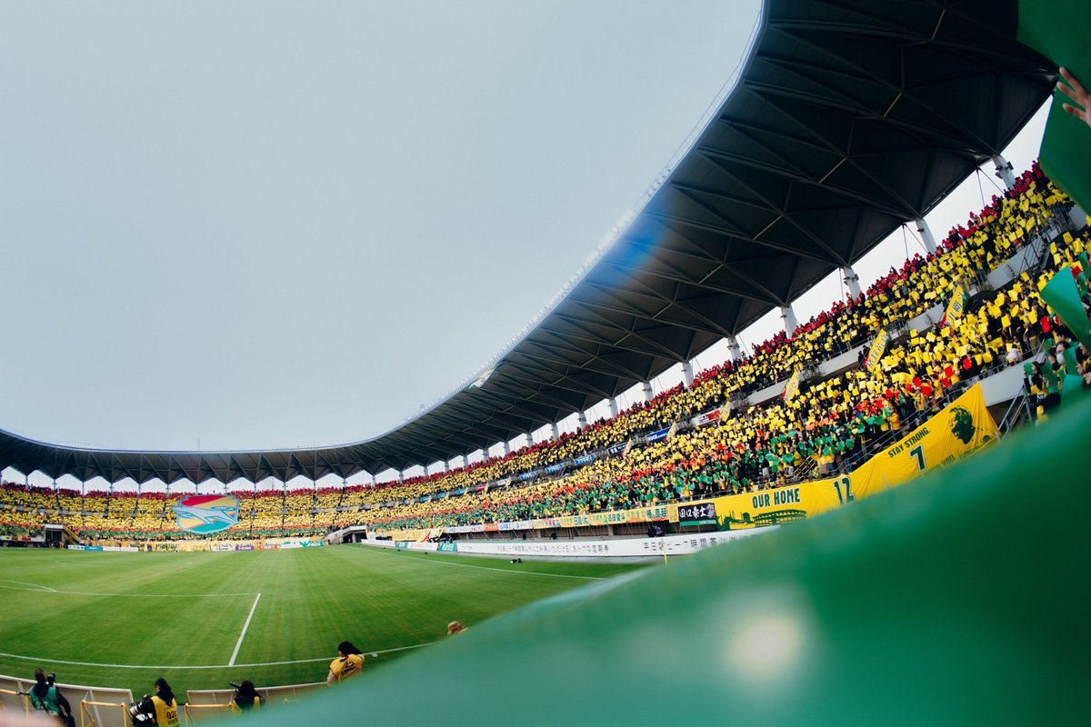 AllChibaEnergy's tweet photo. 横にのびるコレオ✨️
フクアリの一体感の象徴

WIN BY ALL✨️！

#ジェフ千葉 
#ジェフユナイテッド 
#jefunited
#winbyall
#未来を拓け
#未来を拓けWINBYALL https://t.co/UnjQz8uDVQ