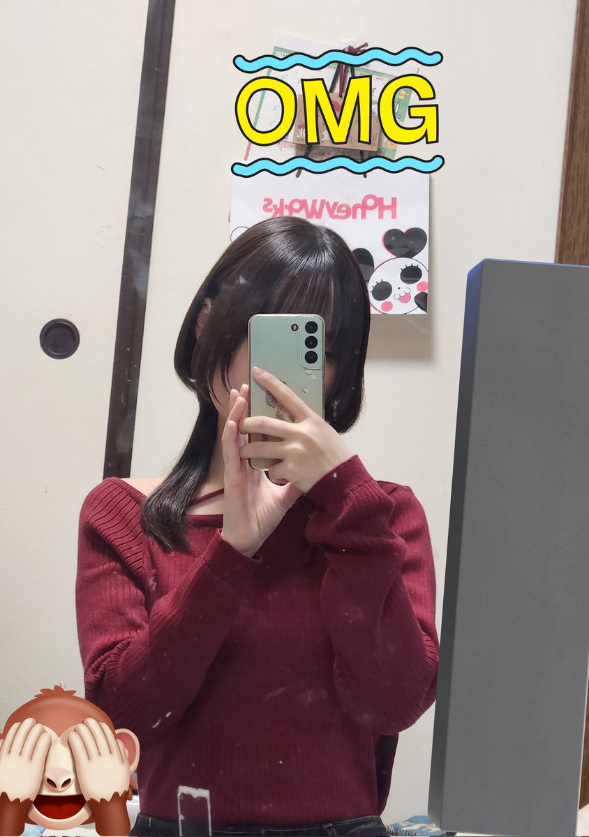 こんなお洋服で行きます！！
12:00から用事で外でてるから髪型は湿度で崩れちゃってるかもです💦