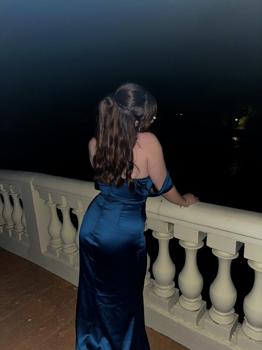 No puedo creer que me gradué junto a la clase 1-A…