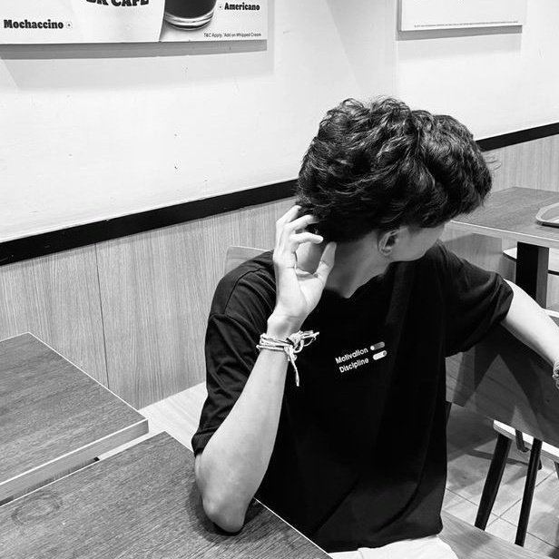 Rameshtirkey15's tweet photo. #NewProfilePic https://t.co/Yp5iIoIRos