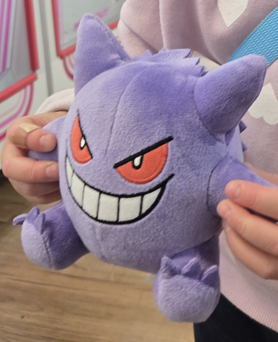 最近のUFOキャッチャーで取りましたシリーズ 家のソファが埋まってきた