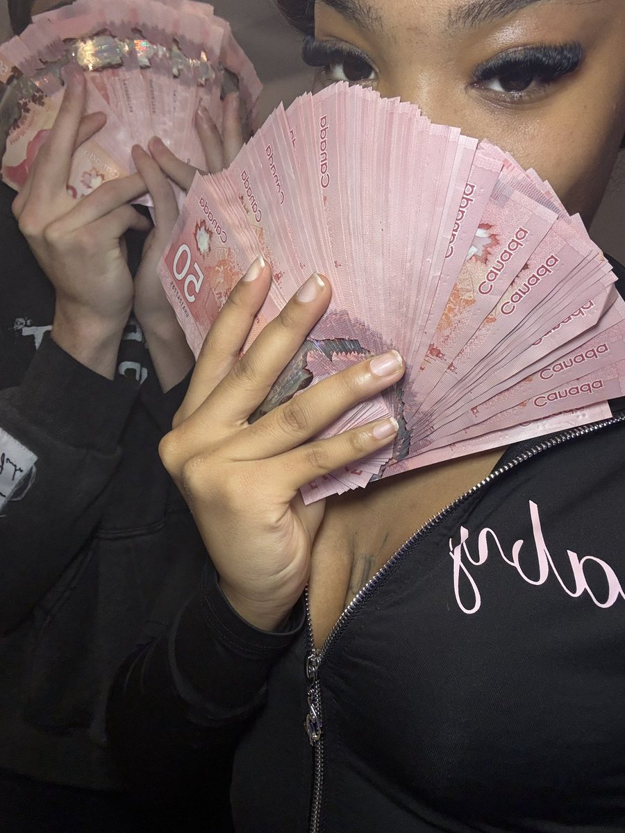 did ur man wake up n gift you 10 bands? 🥹🥰🥰🥰🥰🥰🥰 MY MAN MY MAN MY MANNNNNN.