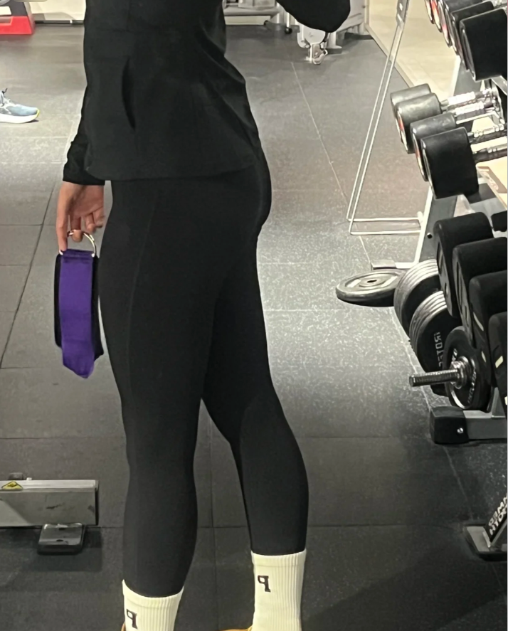 PintuShow5's tweet photo. ジムでのトレーニング💪
今日も頑張って体を鍛えています🏋️‍♀️
コツコツと続けることが大事ですね✨
#ジム #トレーニング #フィットネス #ワークアウト #筋トレ #筋肉 #ジム女子 #健康 #ダイエット https://t.co/u5sXtozACK