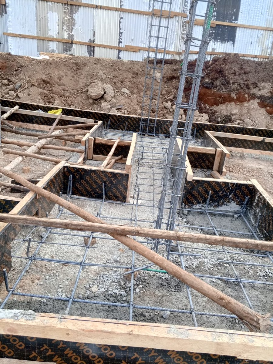 FosSolutions's tweet photo. #UsidanganyweNaFundi #AskFOS #StrapFootings #StrapBeams #Counterweight #EccentricColumns https://t.co/275KRHRLIU
