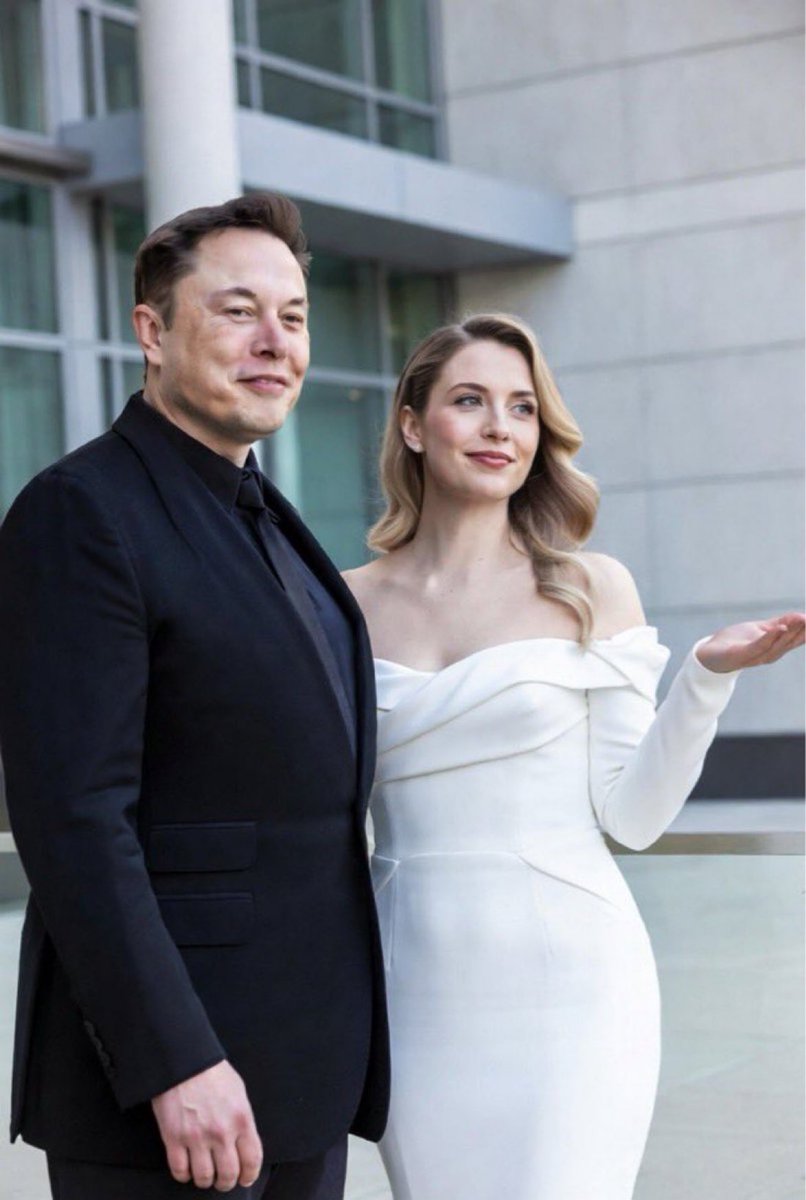 MusketeeronX's tweet image. Be Honest!

Can a woman  really be faithful to one man?

A.Yes 
B. No