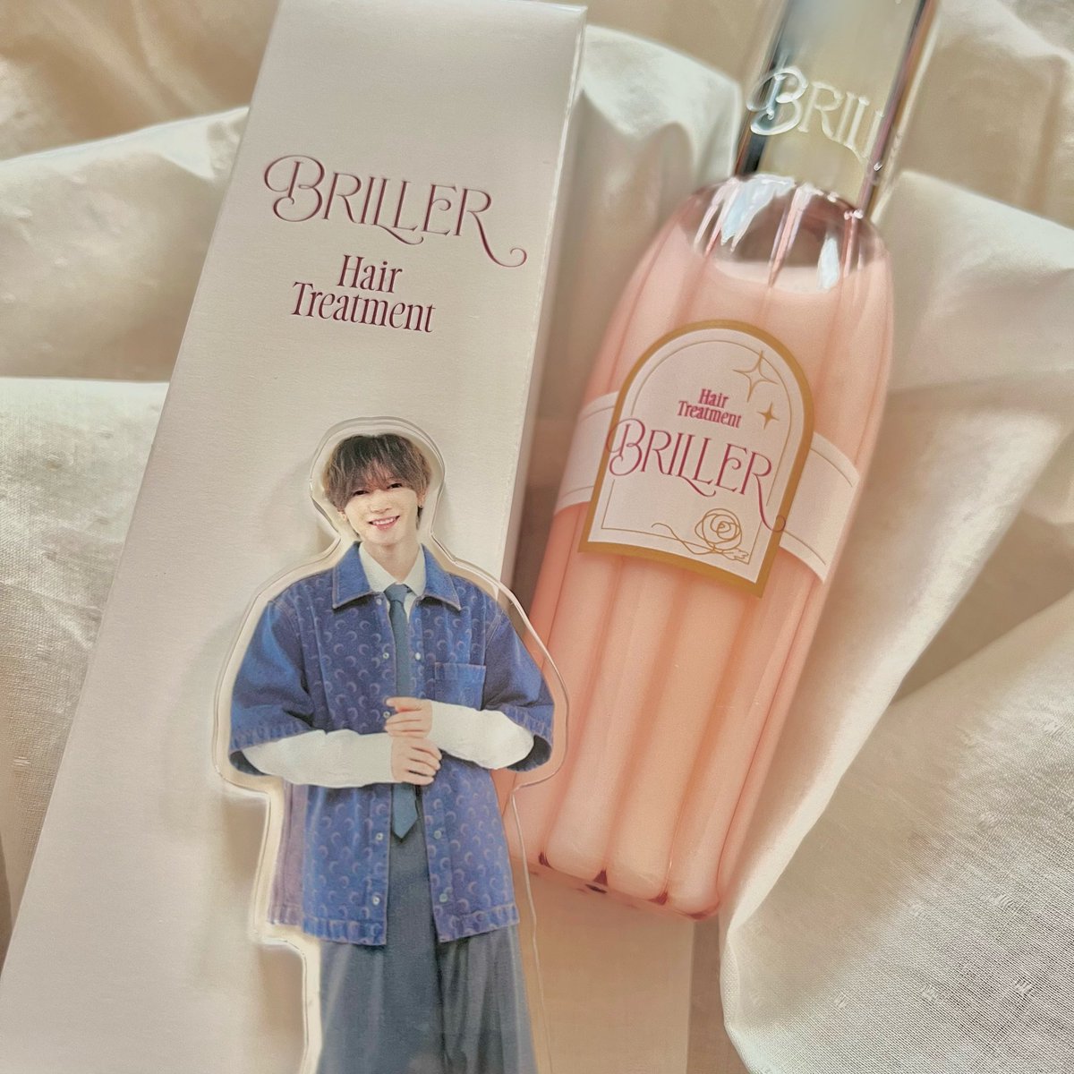 ついに届いた！しめちゃんはこういう香りが好きなんだ…！なんだか良い