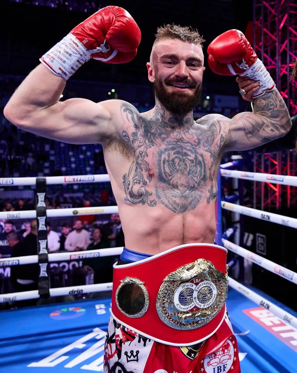 Pound4Pound tweet media