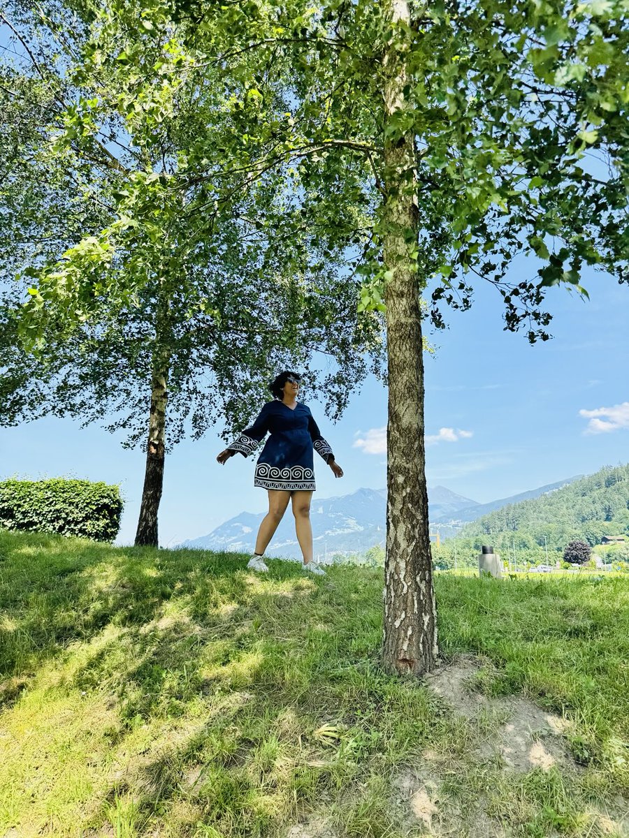 Prasiddhi_O's tweet photo. Standing among trees, listening to the Earth breathe 🌿
#InTheWoods #WithNature #ClimateAction #YouthForEarth #Prasiddhi https://t.co/Md9sQoCk5p