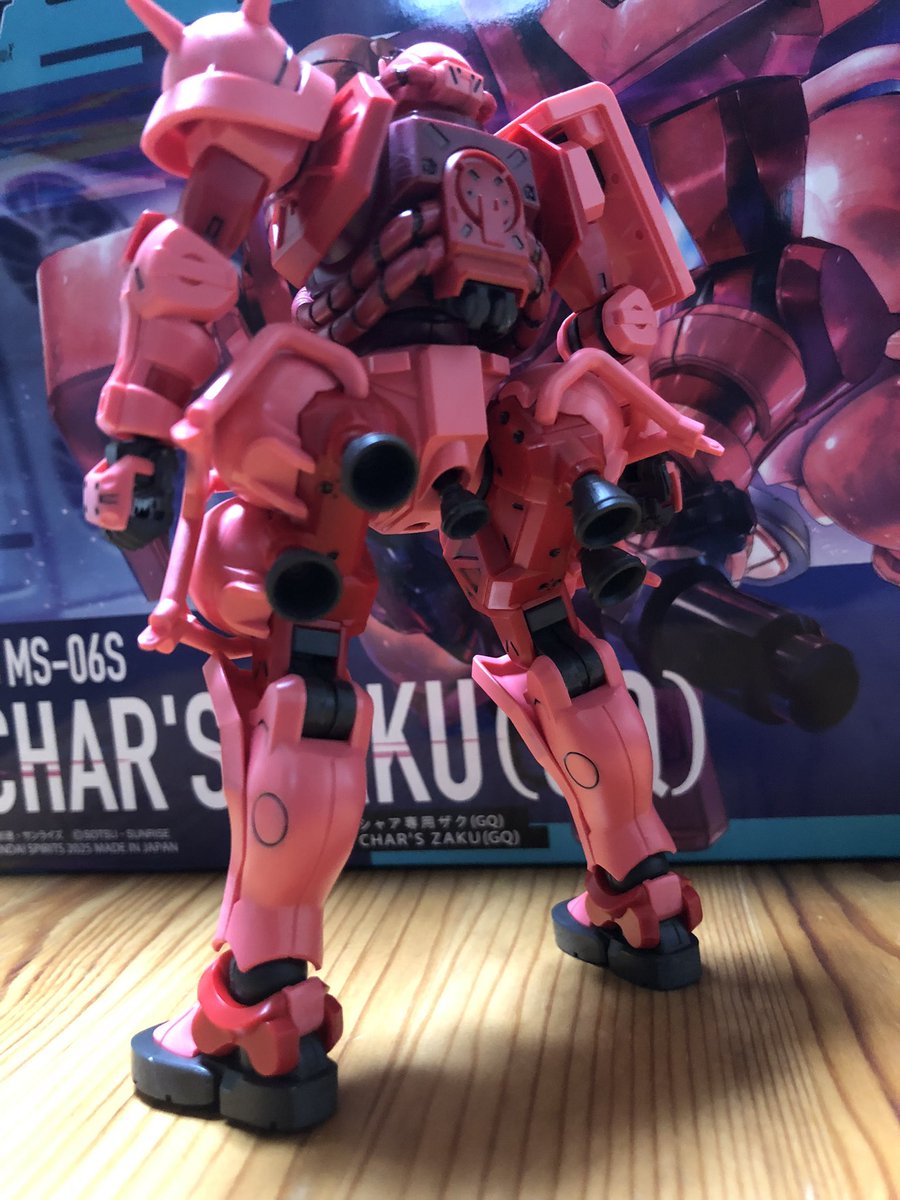 ジークアクス版シャア専用ザク出来ました〜
やはり赤はいい