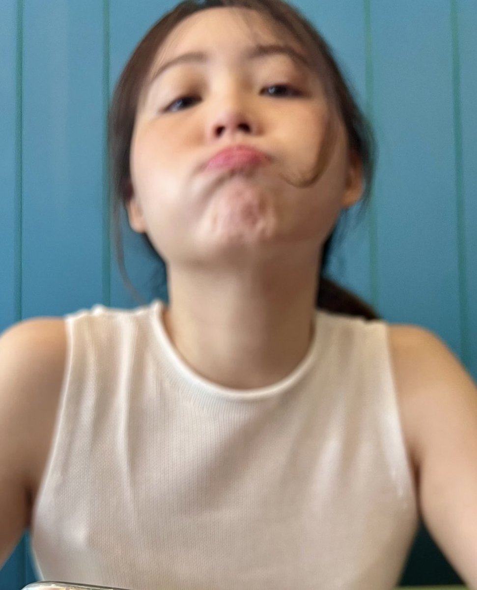 IGs wwarmp 

ฉองขวบมั้ยคับเนี่ยย 🤏🏻

#mingieee 
#มาการองของพี่หมิง