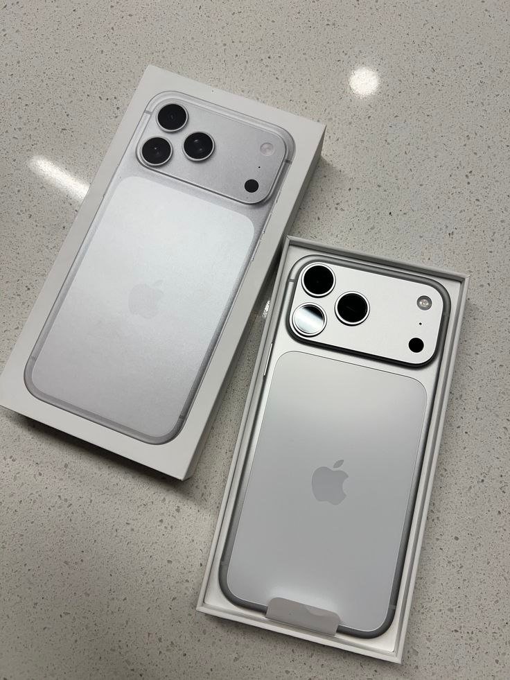 _artharbor's tweet image. Unboxing time 🥳🥳