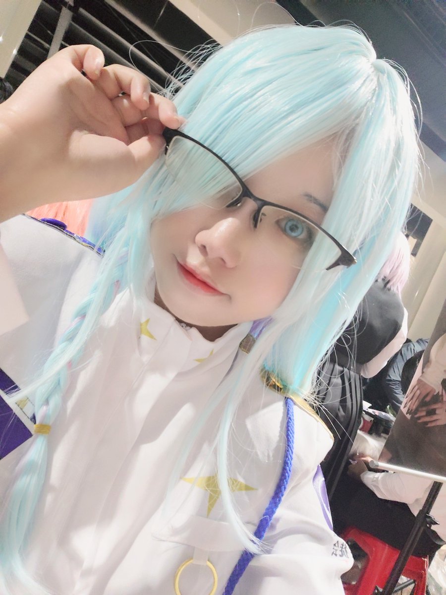 youmicosplay's tweet photo. 聽說戴眼鏡看起來��較聰明XD
今天一樣在FFK自行車倉庫
攤位編號：U07.U08
歡迎來找我玩💕💕

#BlueArchive
#ブルーアーカイブ https://t.co/shuBM5eiI3