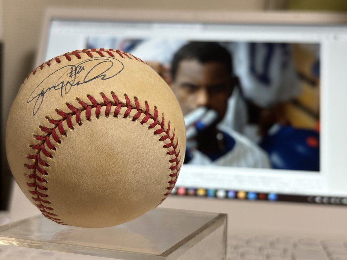 最終価格！サミー・ソーサ 直筆サインボール MLB 証明書付 メジャーリーグ 最終価格！サミー・ソーサ 直筆サインボール MLB 証明書付