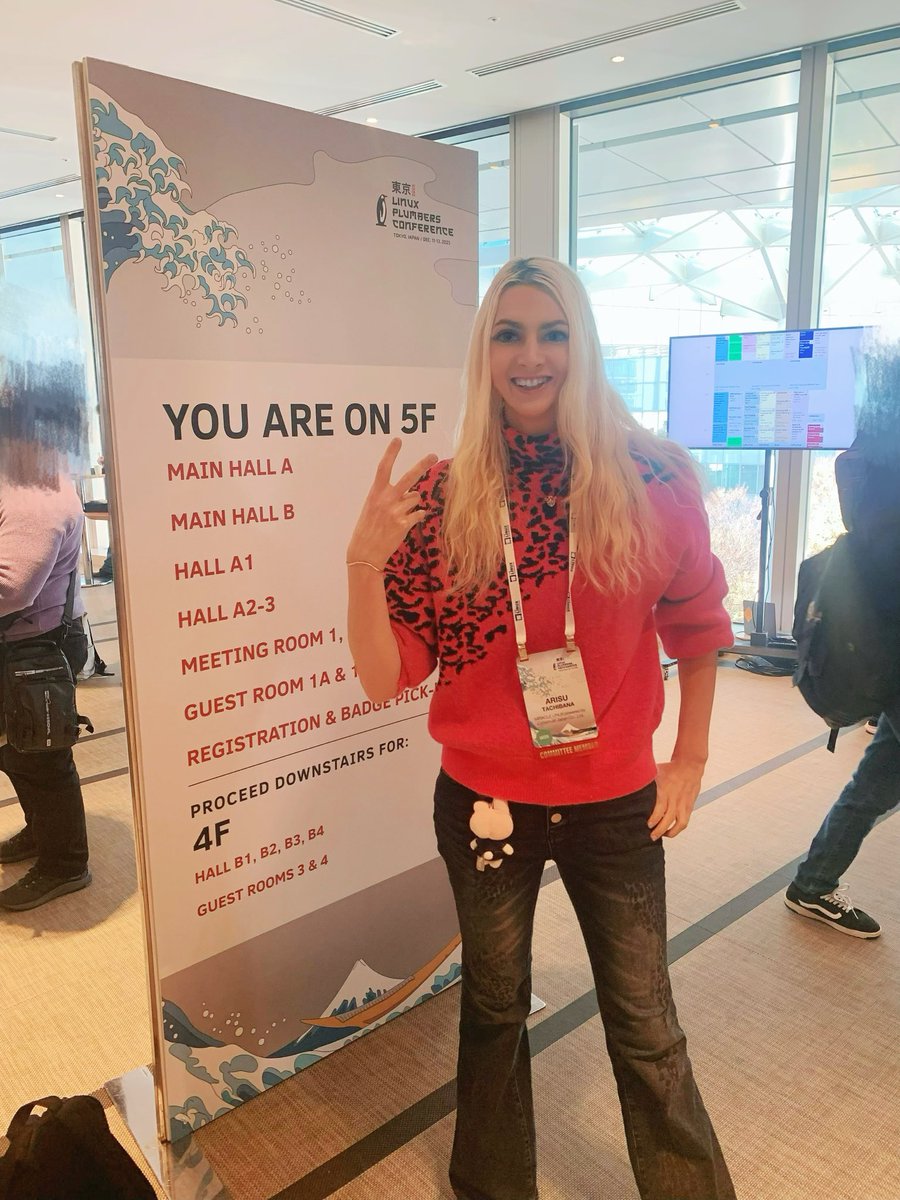 みらくるちゃん & あるまちゃん【MIRACLE LINUX ＆ AlmaLinux