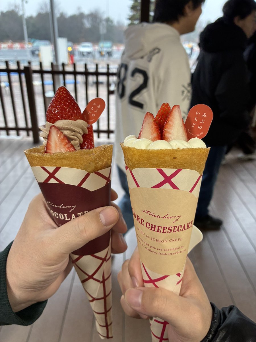maa_1982's tweet photo. クレープはすぐ無くなるけど、
次男と2人で食べた記憶は一生残る🍓 https://t.co/nIWaEGbcI1