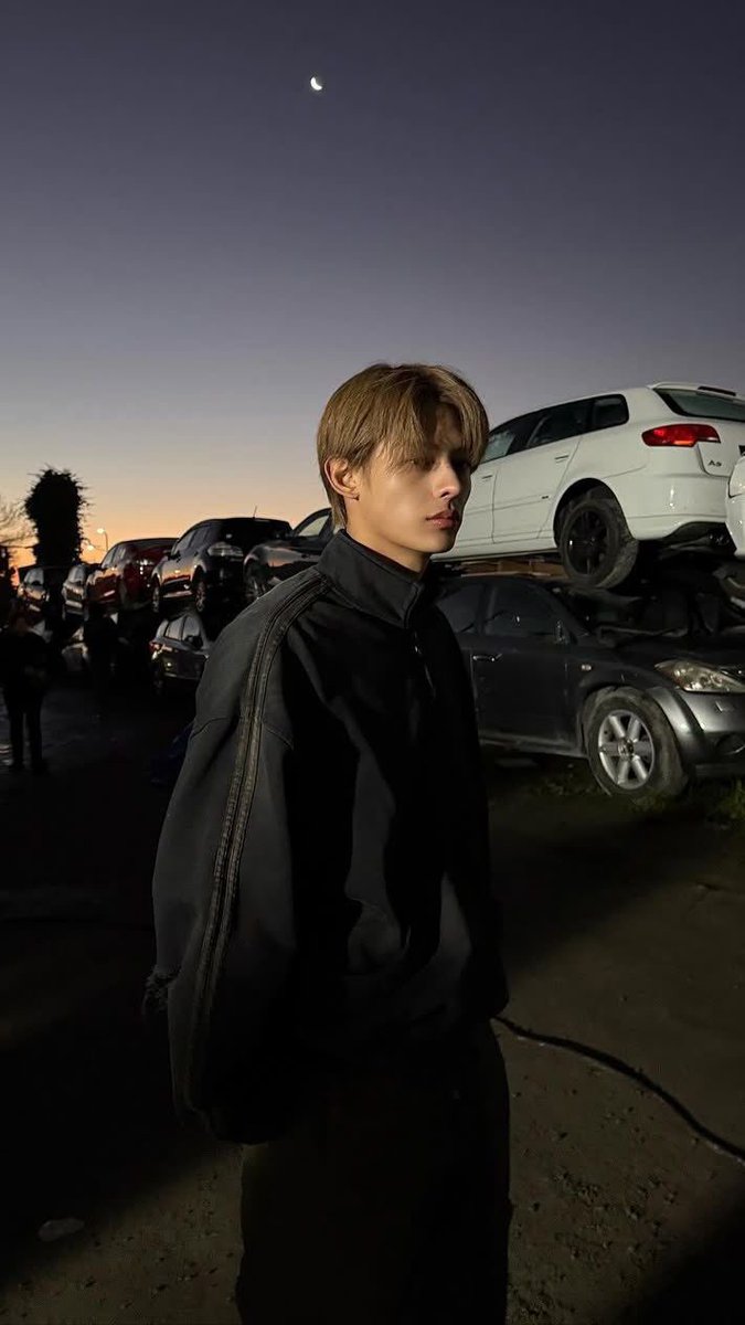 james pics tweet media