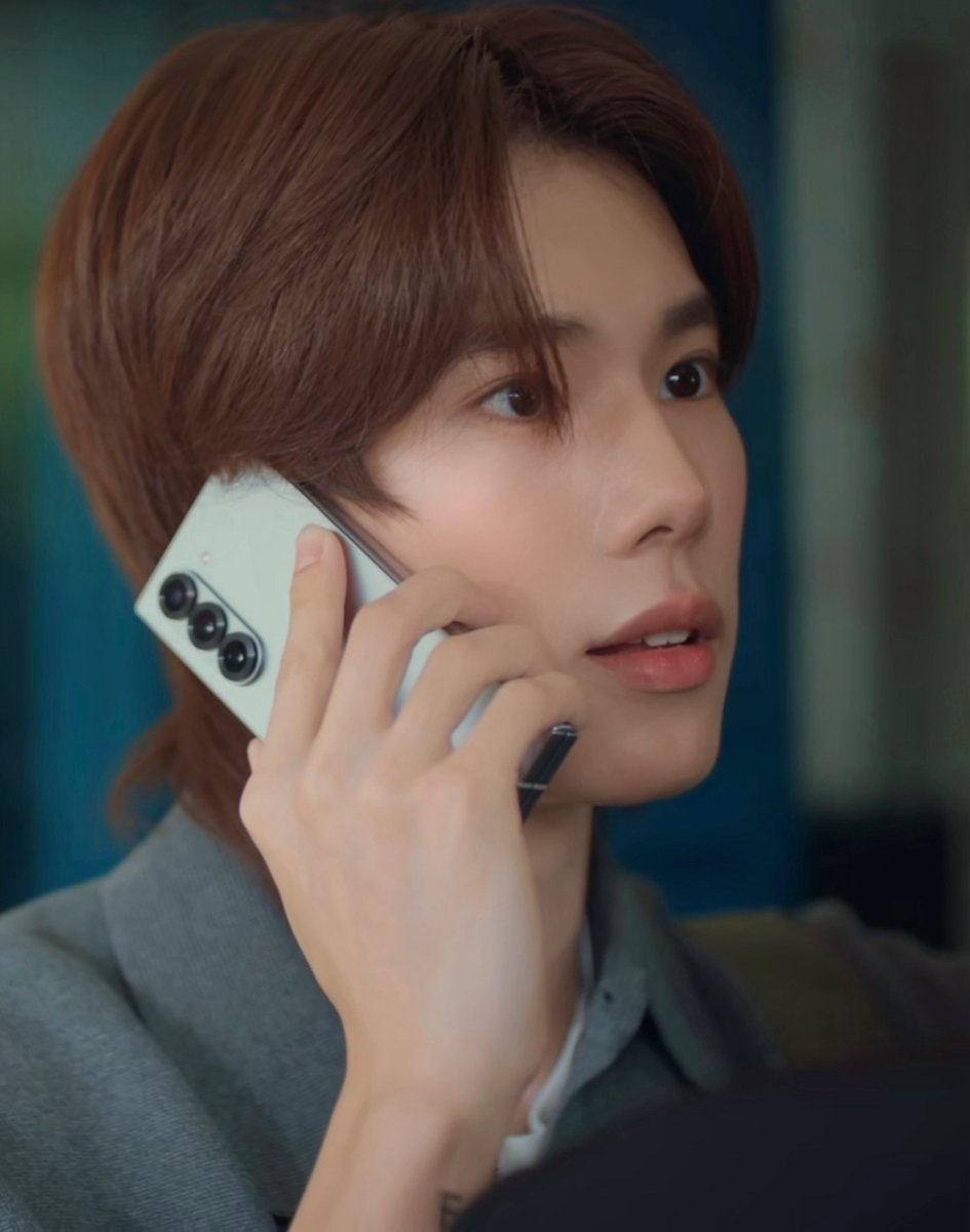 ตาแป๋วฟันกระตุ่ย ครบสูตรคนน่ารัก
แล้วคุณธีร์จะไม่หลงไงไหว🥹🤲🏻✨

#MeAndTheeSeriesEP5